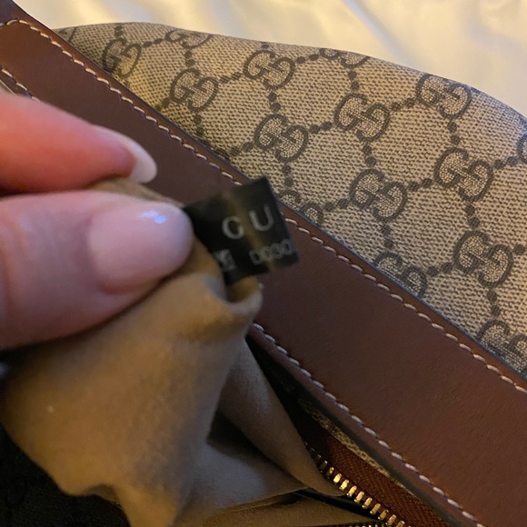 Comes with original dust bag and original receipt,excellent condition. - Picture 13 of 13